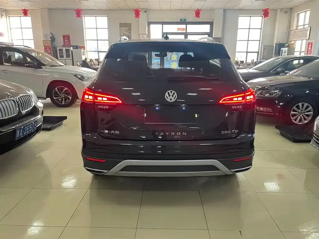 Volkswagen Tayron 2022 из CN, фото 9
