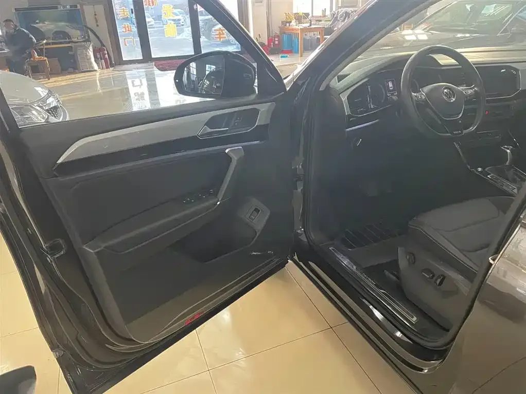 Volkswagen Tayron 2022 из CN, фото 2