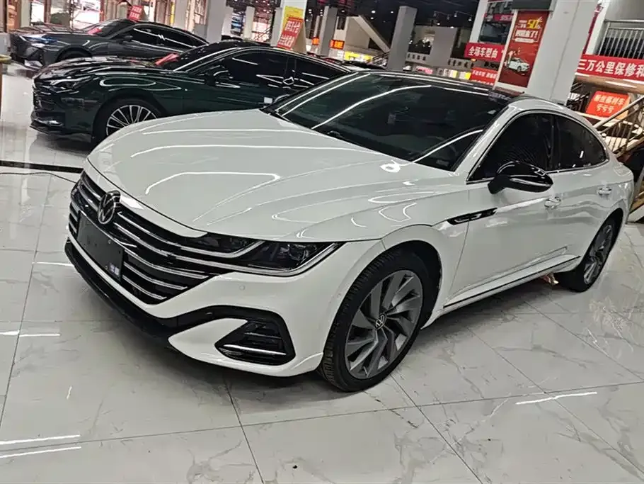 Volkswagen CC — фото 1