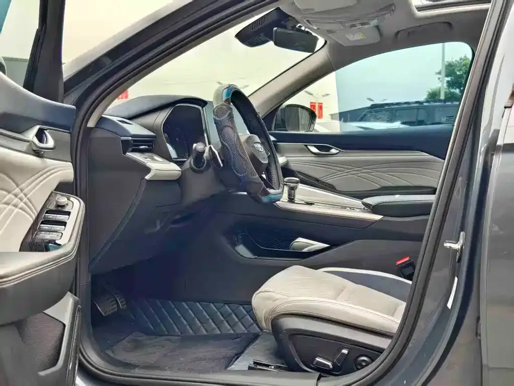 Geely Xingrui 2021 из CN, фото 3