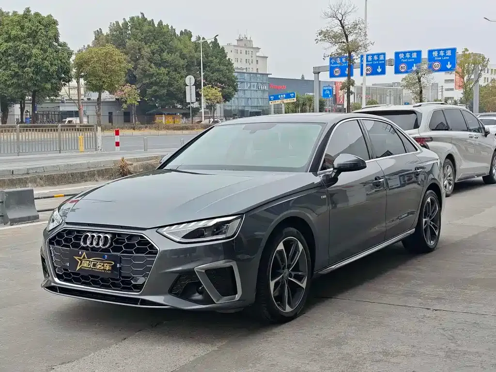 Audi A4L 2021 из CN, фото 9