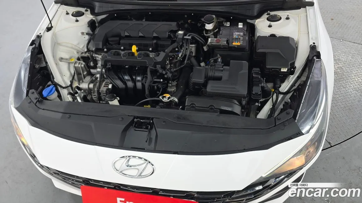 Hyundai AVANTE — фото 10