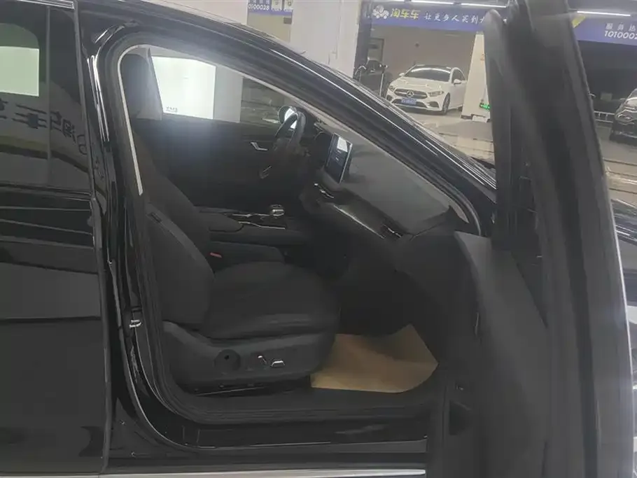 Hongqi E-QM5 2023 из CN, фото 9