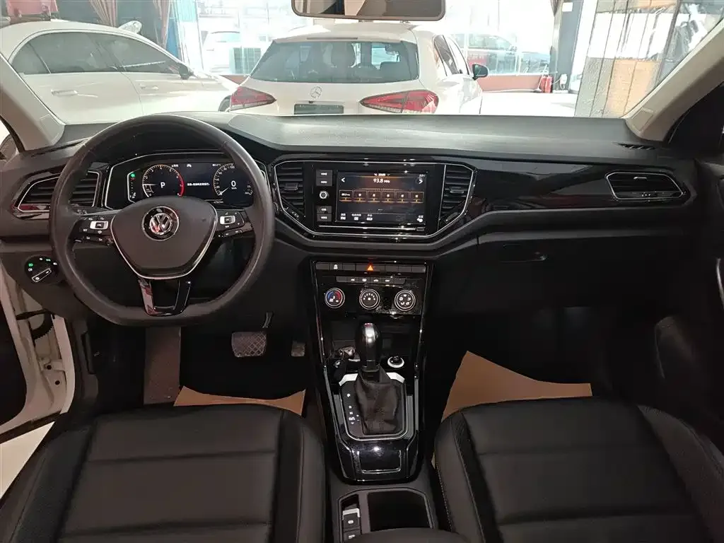 Volkswagen T-Roc 2021 из CN, фото 6