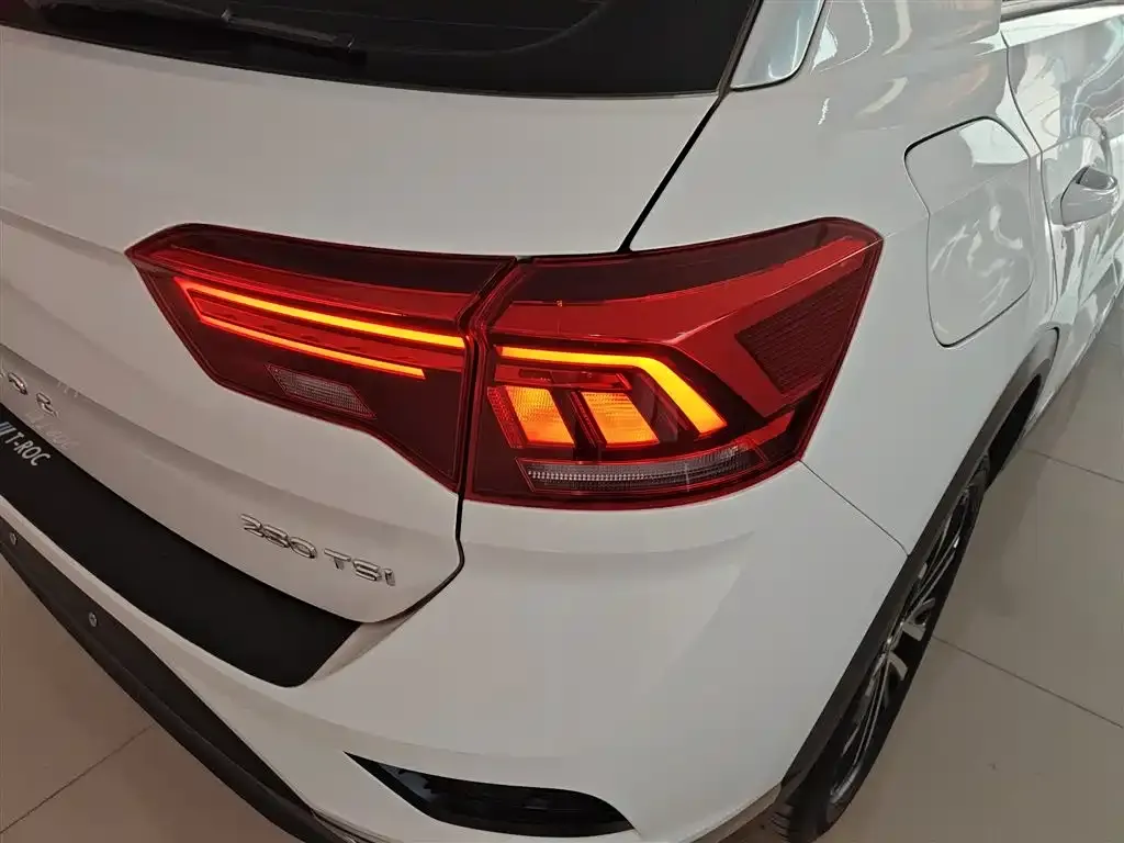 Volkswagen T-Roc 2021 из CN, фото 4