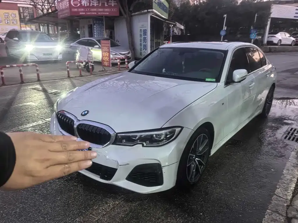 BMW 3 Series — фото 1