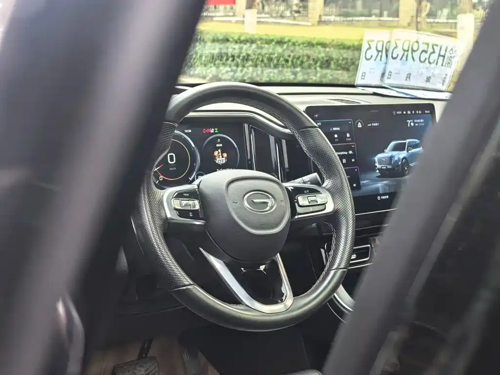 GAC Motor Trumpchi GS8 — фото 2