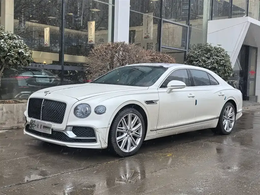 Bentley Flying Spur PHEV 2024 из CN, фото 1