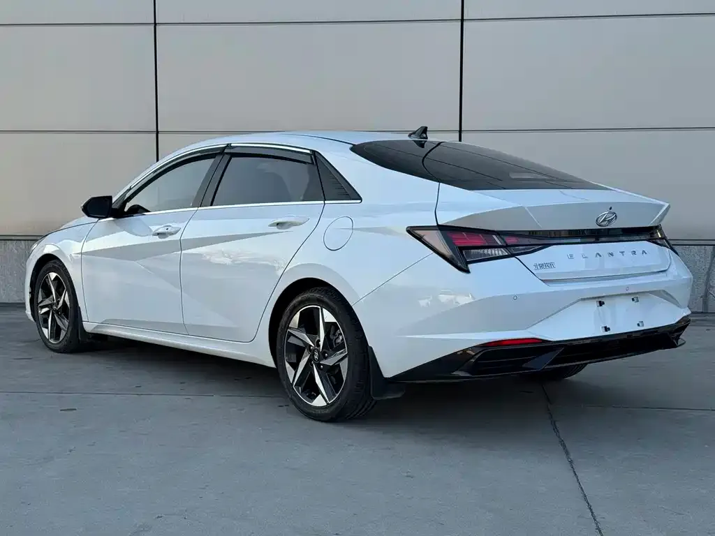 Hyundai Elantra 2021 из CN, фото 10