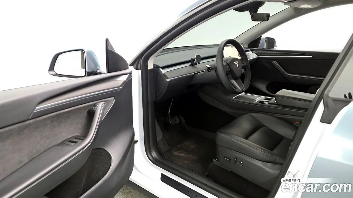 Tesla Model Y 2024 из KR, фото 8