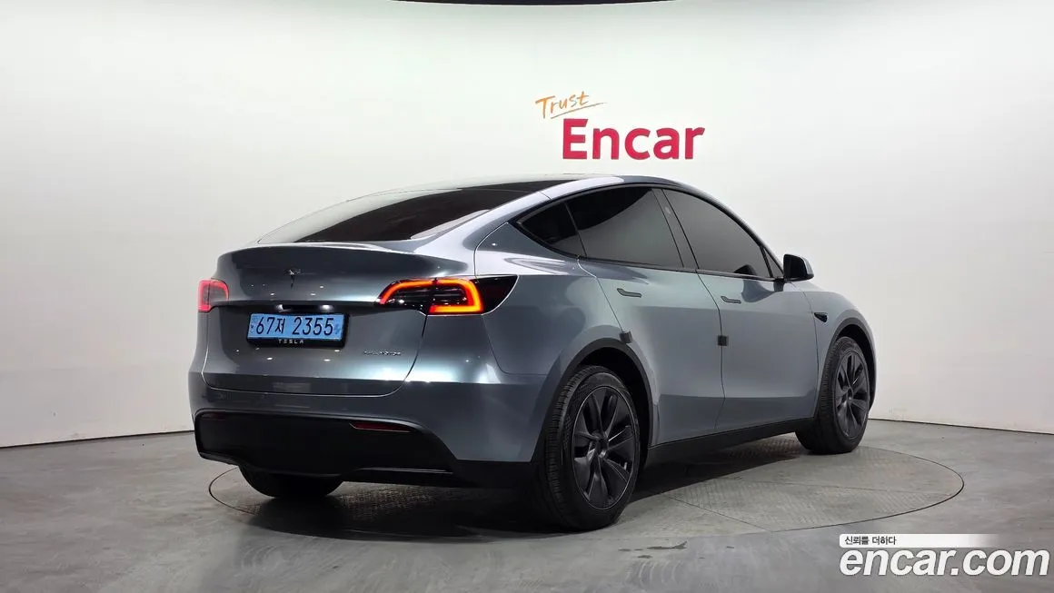 Tesla Model Y 2024 из KR, фото 4