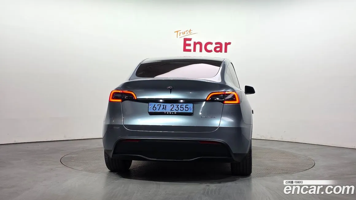 Tesla Model Y 2024 из KR, фото 2