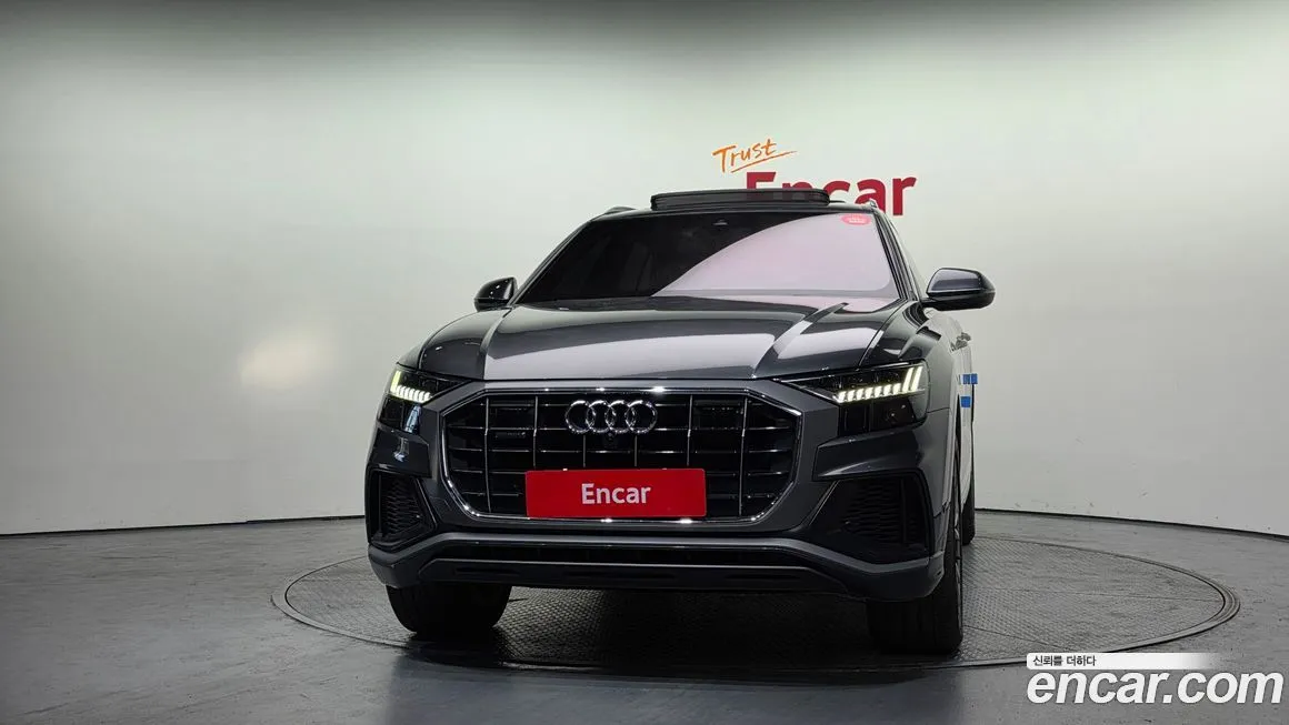 Audi Q8 2021 из KR, фото 4