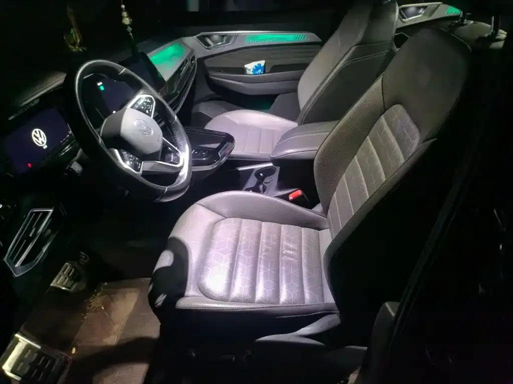 Volkswagen Talagon 2021 из CN, фото 8