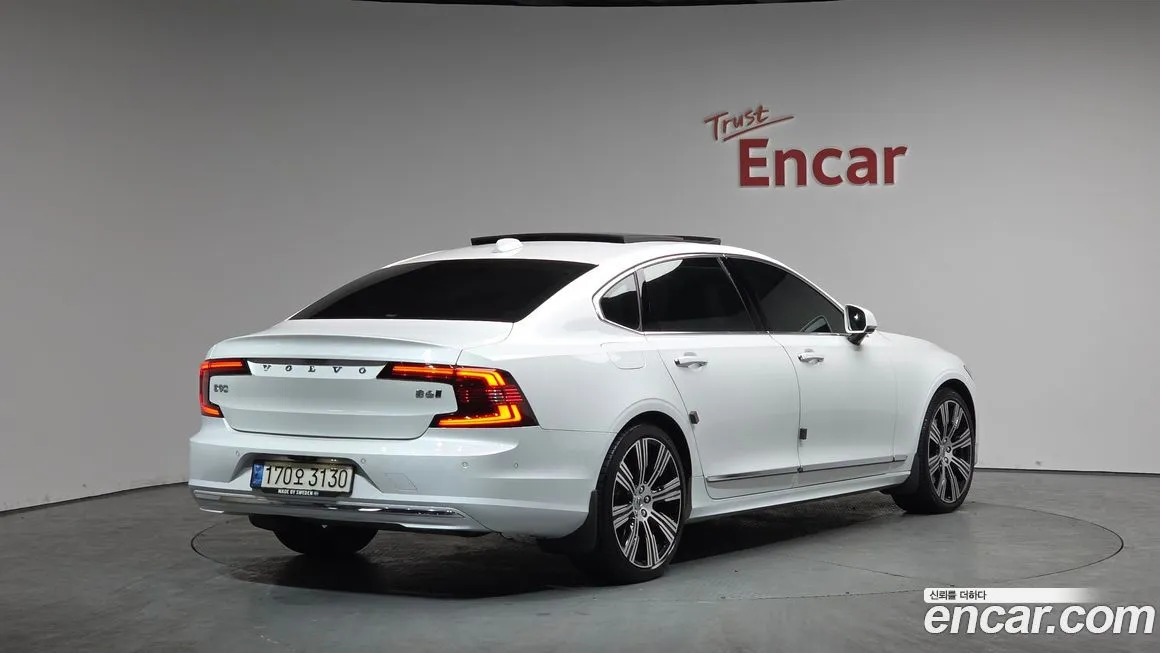 Volvo S90 2022 из KR, фото 3