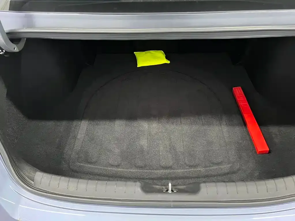 Hyundai Elantra 2023 из CN, фото 3