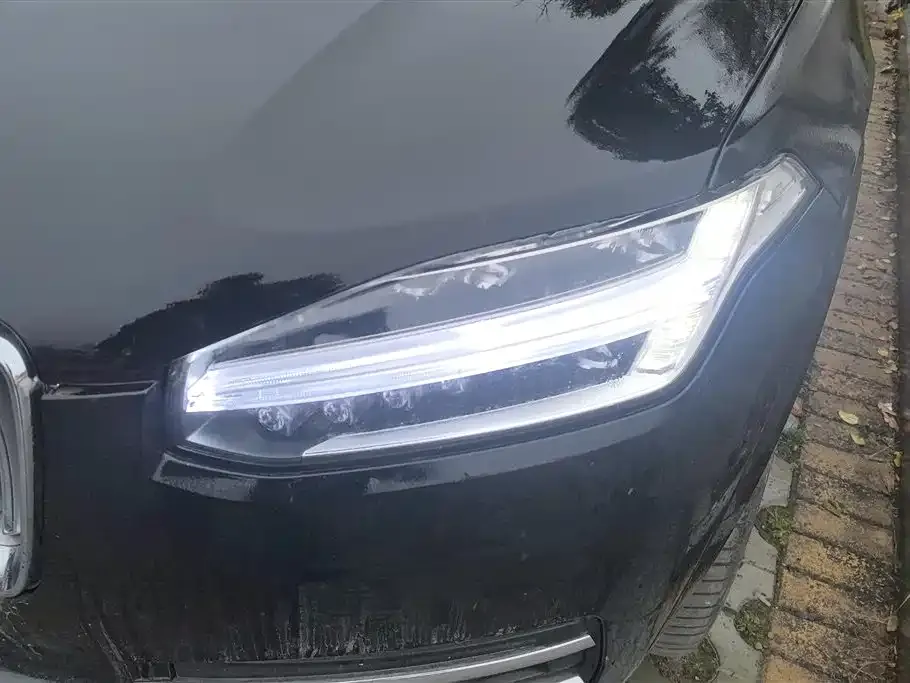 Volvo XC90 2024 из CN, фото 3