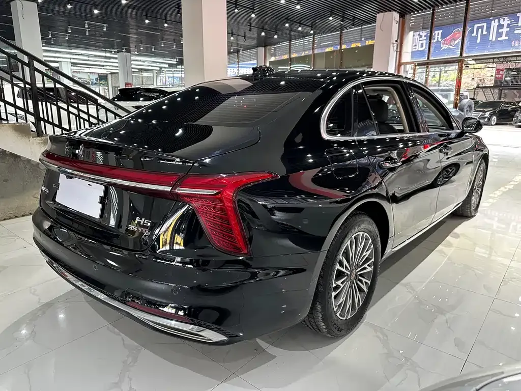 Hongqi H5 2024 из CN, фото 4