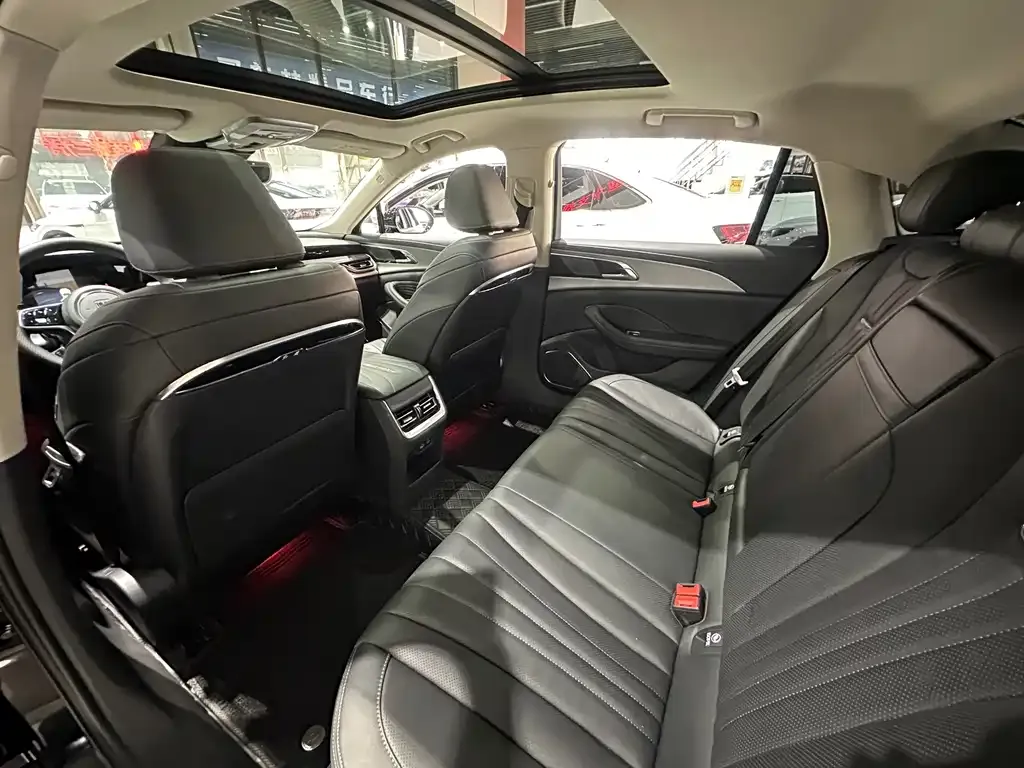Hongqi H5 2024 из CN, фото 7