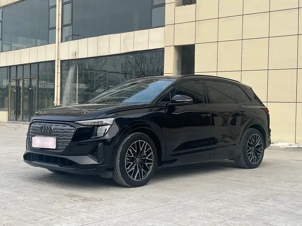 Audi Q5 e-tron 2023 из CN, фото 1