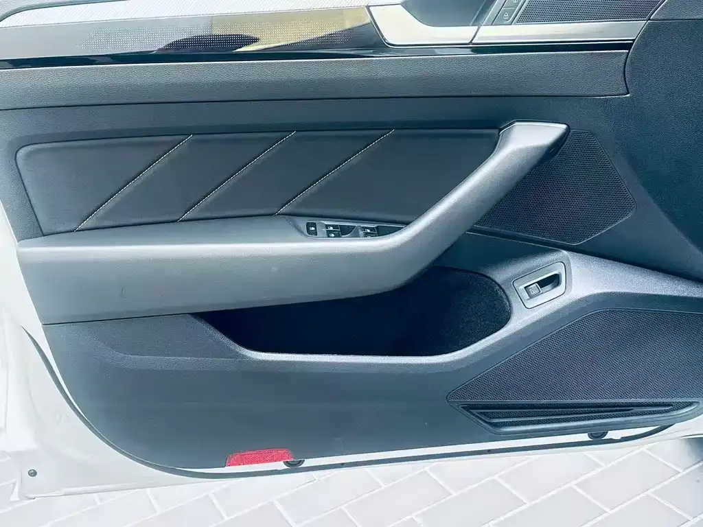 Volkswagen CC 2026 из CN, фото 6