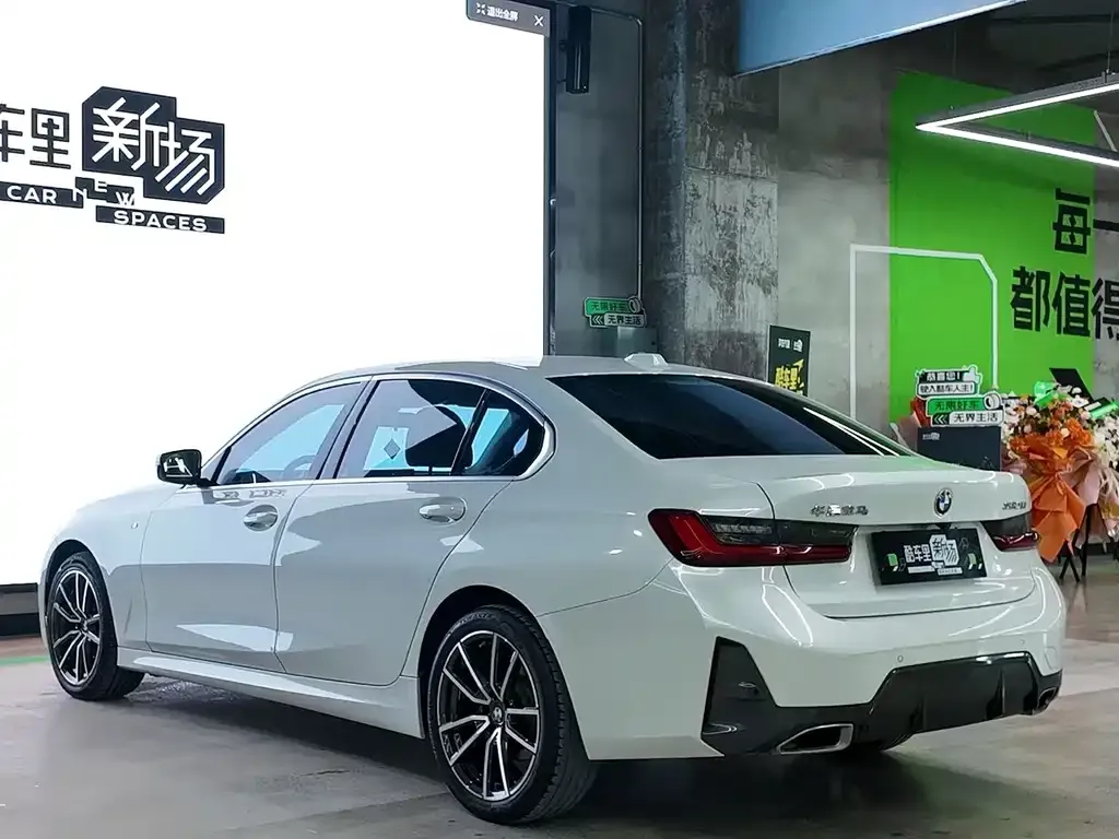 BMW 3 Series 2024 из CN, фото 7