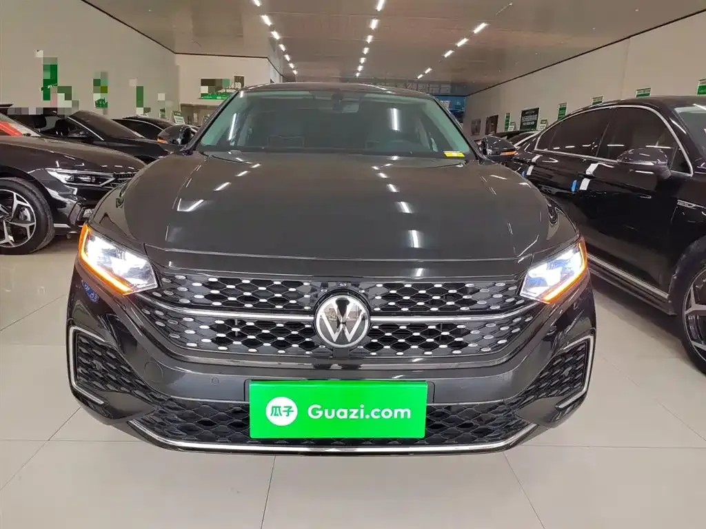 Volkswagen Passat 2024 из CN, фото 3