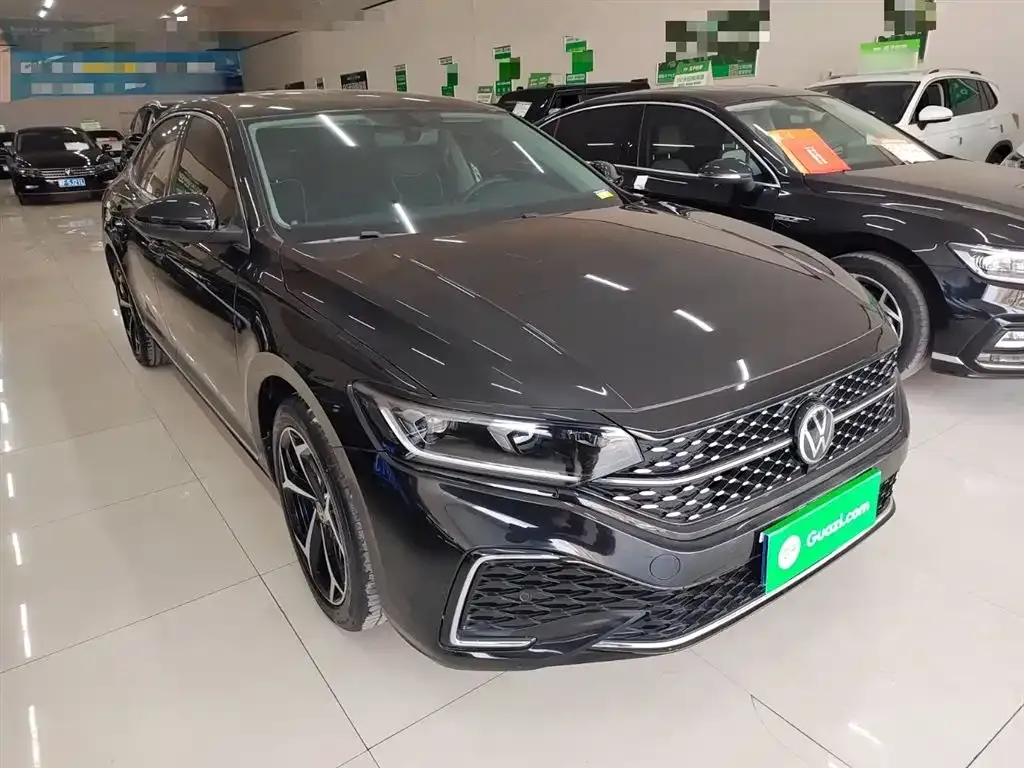 Volkswagen Passat 2024 из CN, фото 10
