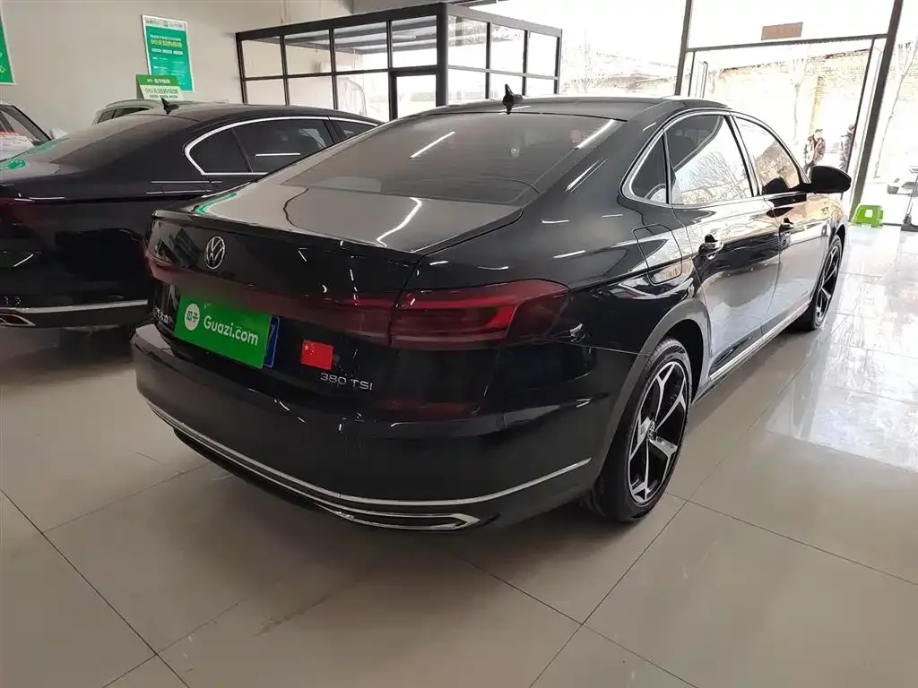 Volkswagen Passat 2024 из CN, фото 2
