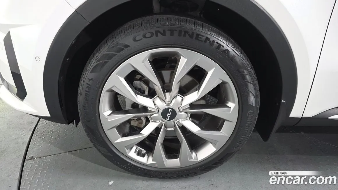 Kia Sorento — фото 10