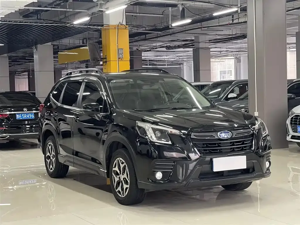 Subaru Forester 2023 из CN, фото 6
