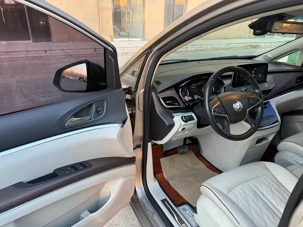 Buick GL8 2021 из CN, фото 5