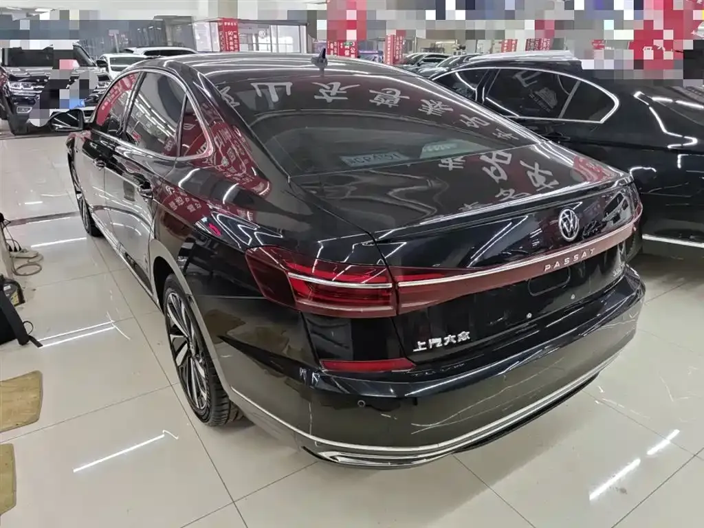 Volkswagen Passat — фото 9