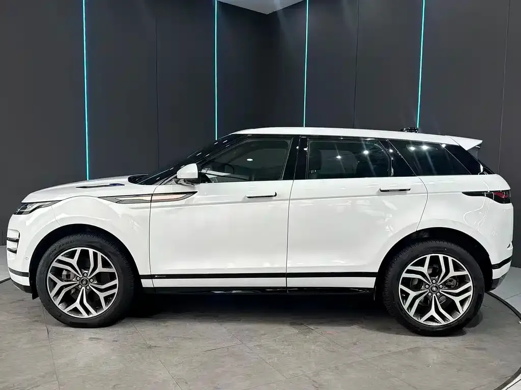 Land Rover Evoque — фото 6