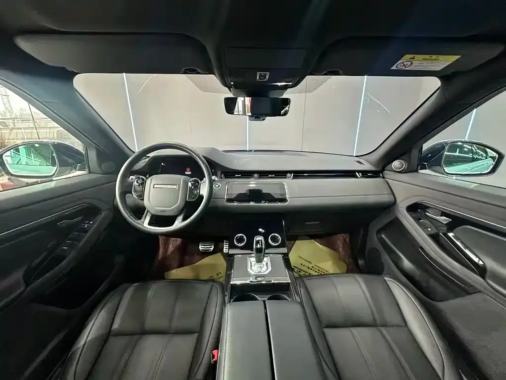 Land Rover Evoque — фото 9