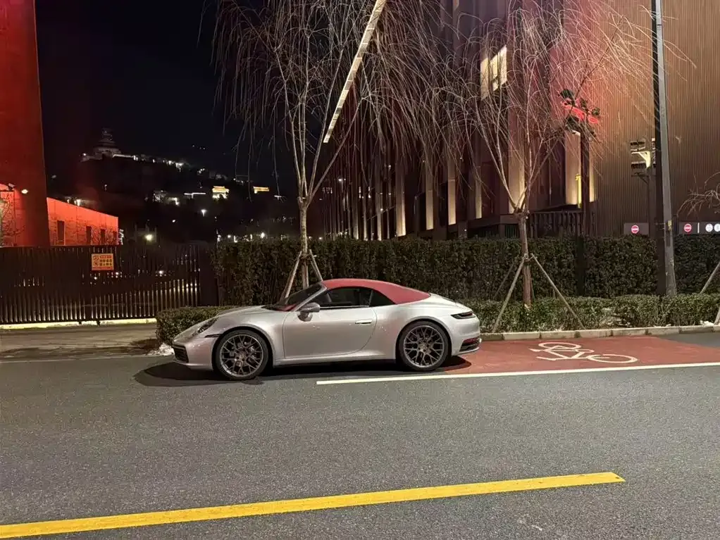 Porsche 911 2021 из CN, фото 9
