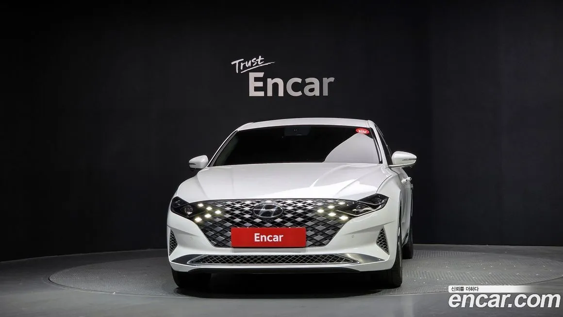 Hyundai Grandeur 2022 из KR, фото 2