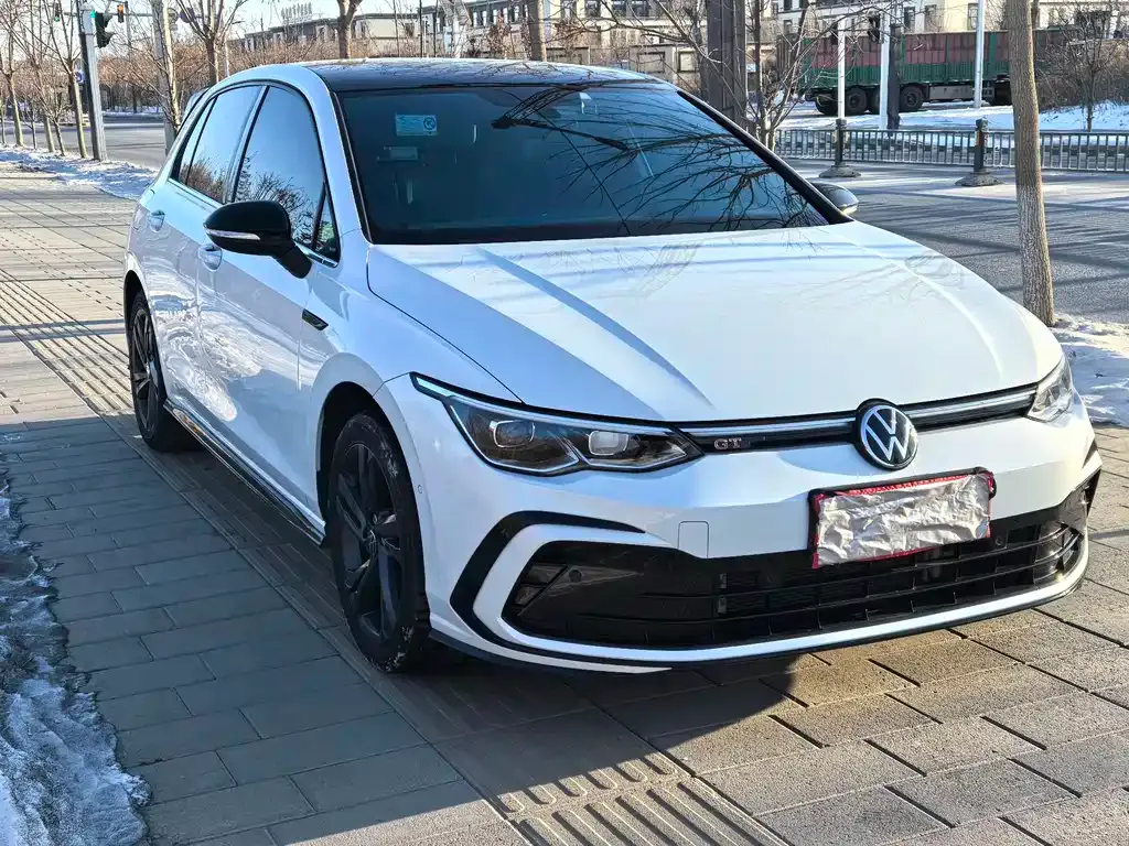 Volkswagen Golf 2022 из CN, фото 6