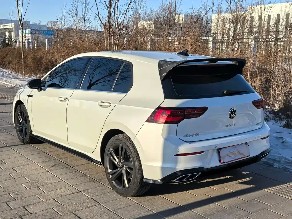 Volkswagen Golf 2022 из CN, фото 9