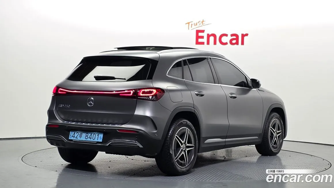 Mercedes-Benz EQA — фото 10