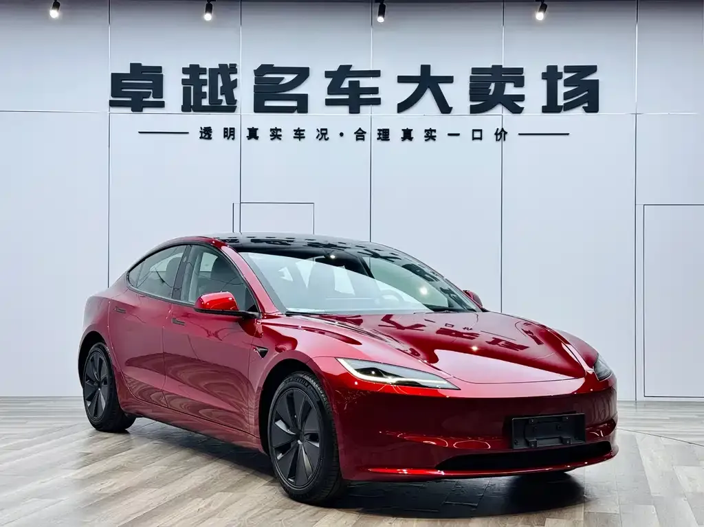 Tesla Model 3 — фото 2