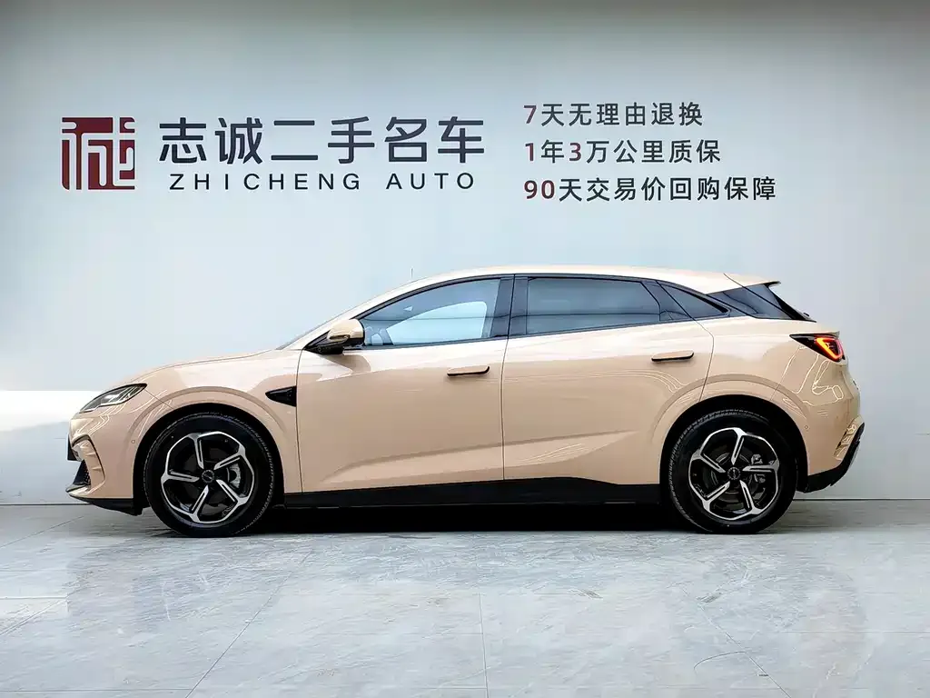 BYD Seal 06GT — фото 8