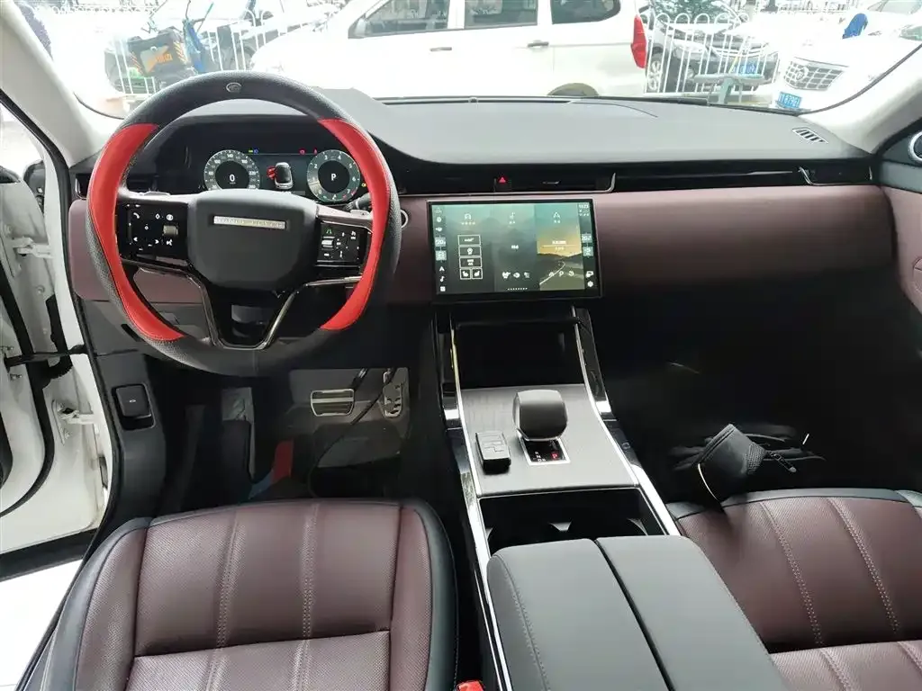 Land Rover Evoque 2025 из CN, фото 4