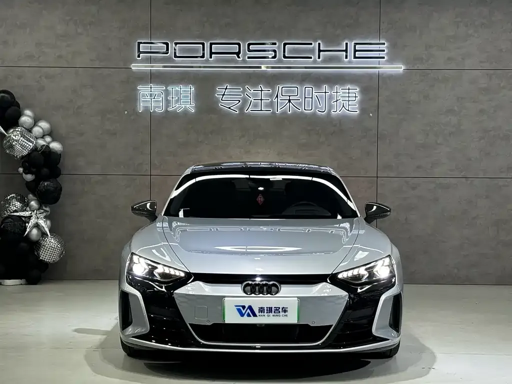 Audi RS e-tron GT 2024 из CN, фото 8