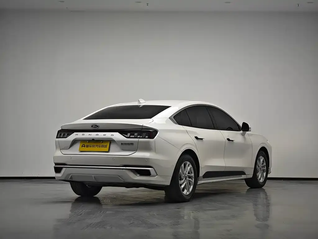 Ford Mondeo 2024 из CN, фото 3