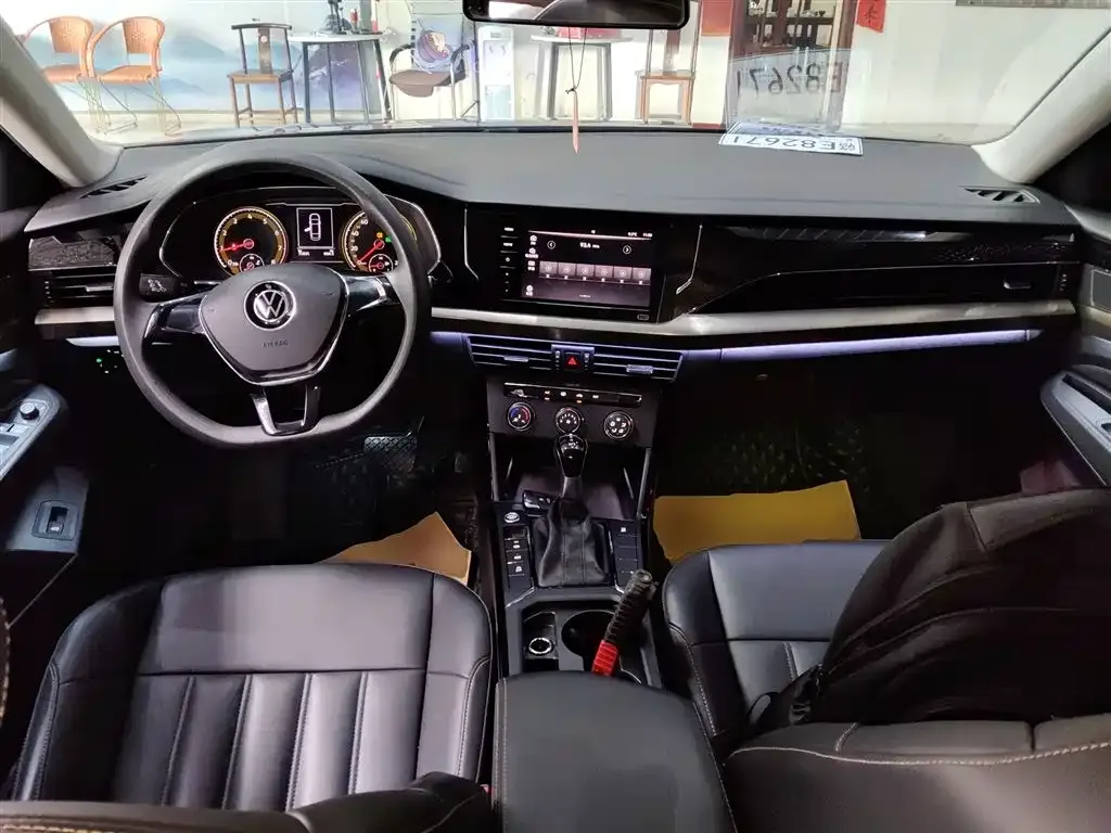 Volkswagen Passat 2021 из CN, фото 4