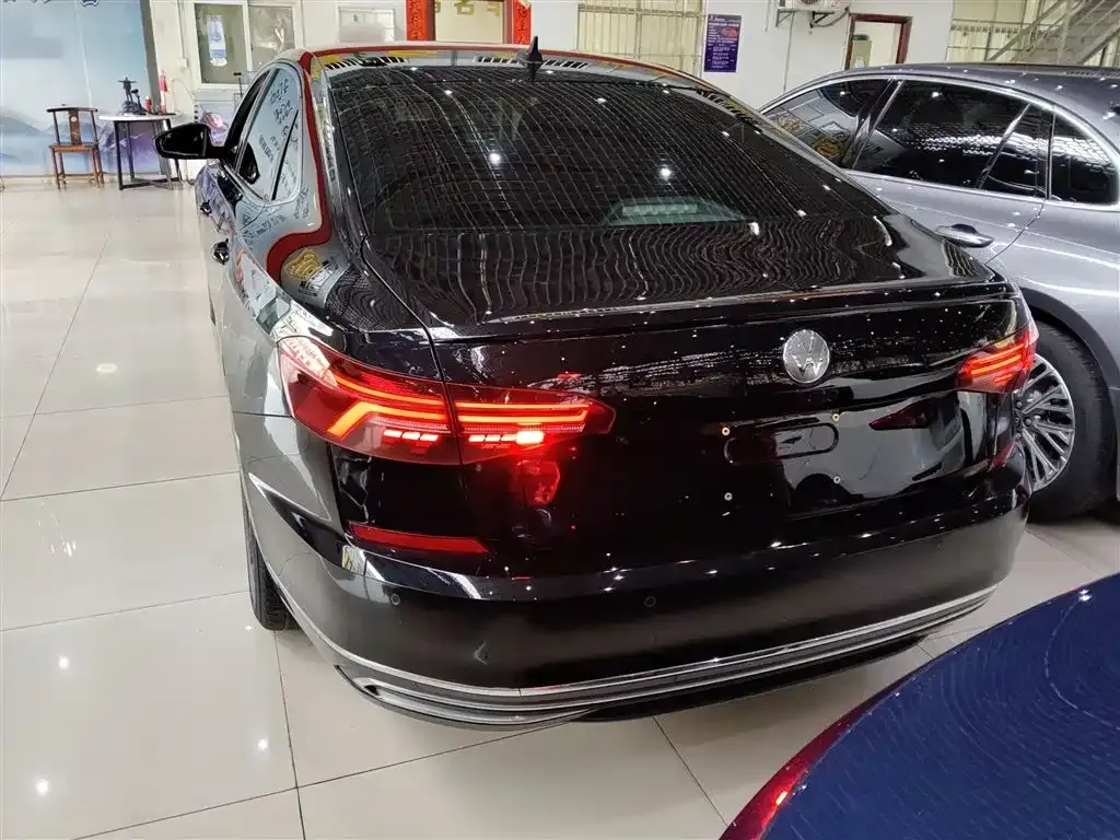 Volkswagen Passat 2021 из CN, фото 6