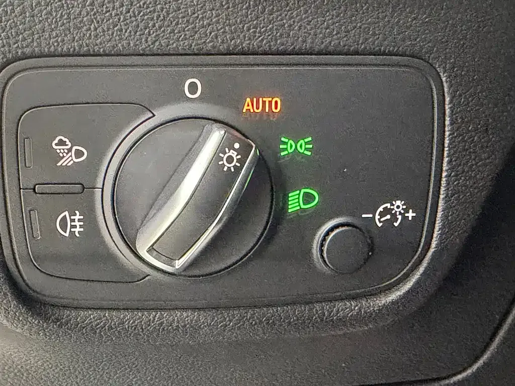 Audi Q2L 2022 из CN, фото 7