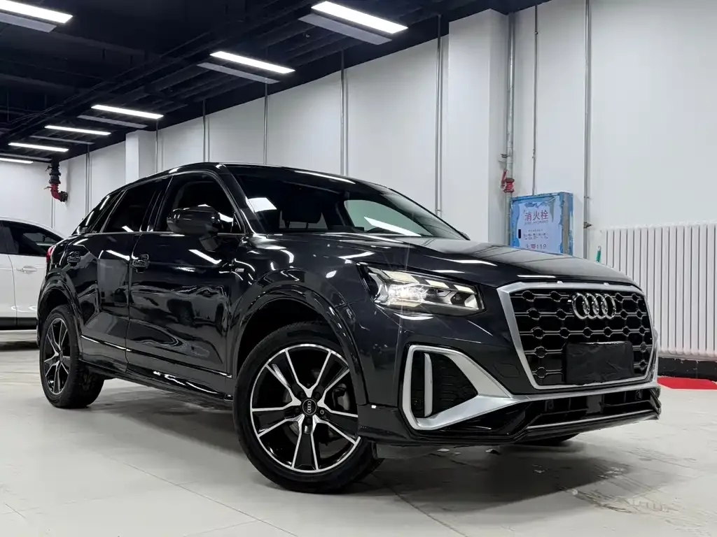 Audi Q2L 2022 из CN, фото 2