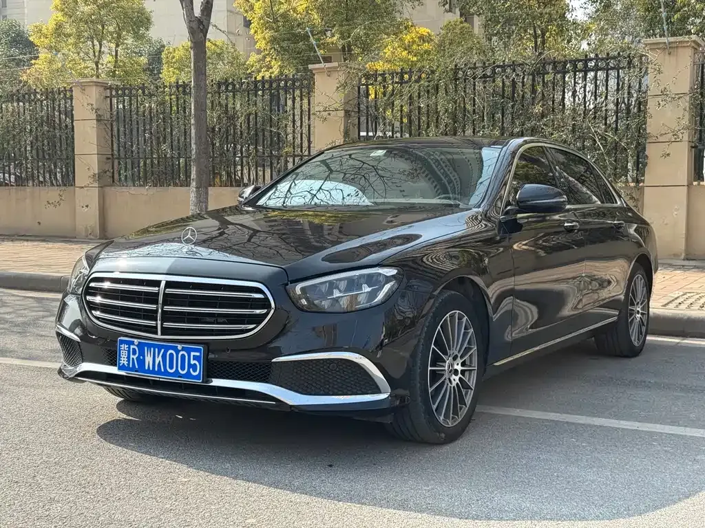 Mercedes-Benz E-Class 2022 из CN, фото 1